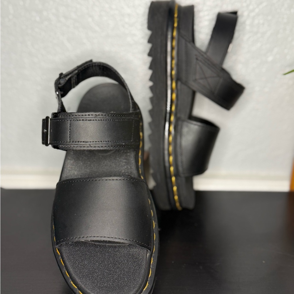 DR. MARTENS, Voss Women’s Leather Strap Sandals, Black - Picture 4 of 10